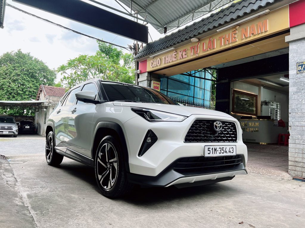 Toyota Yaris Cross - Thuê xe tự lái thế nam bình dương